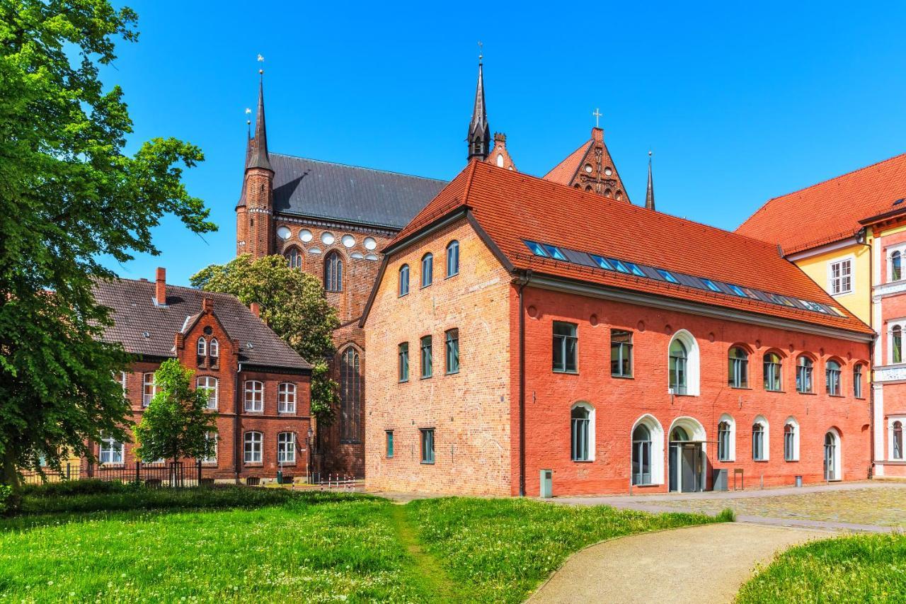 Cblue "Turmresidenz", Zentral, Familienfreundlich, Schatzsuche Wißmar Buitenkant foto